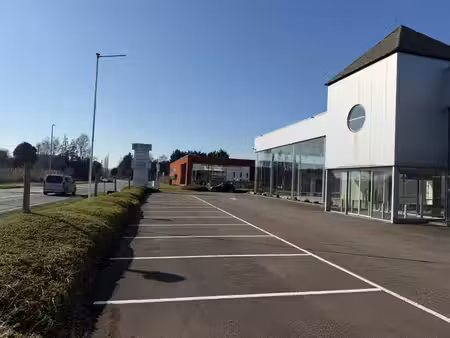 showroom excellente visibilité + bureaux + 20 parking duffel