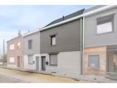 maison prête à emménager avec 3 ch.  jardin et garage à lede