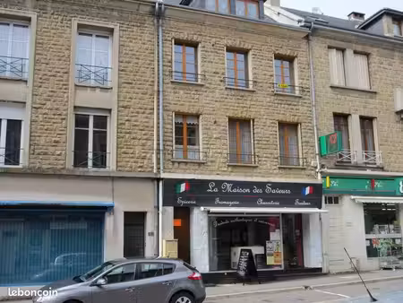 appartement une chambre dans le centre de carignan