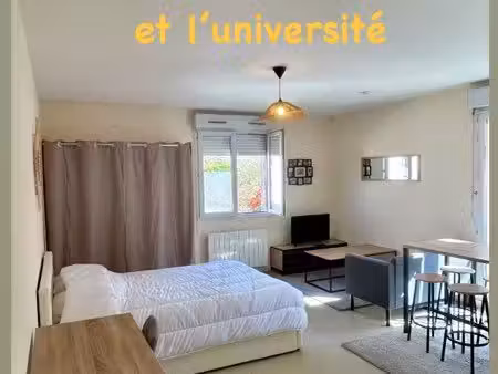 location studio meublé