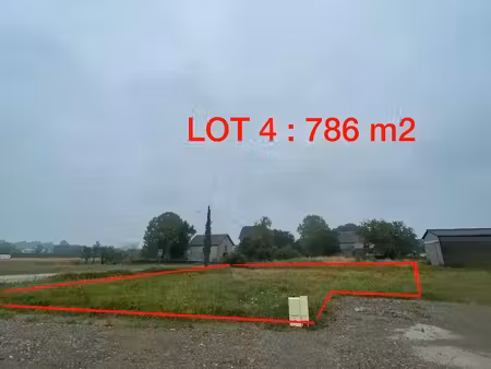 vente terrain 786 m² à biron (64300)  52 000 €