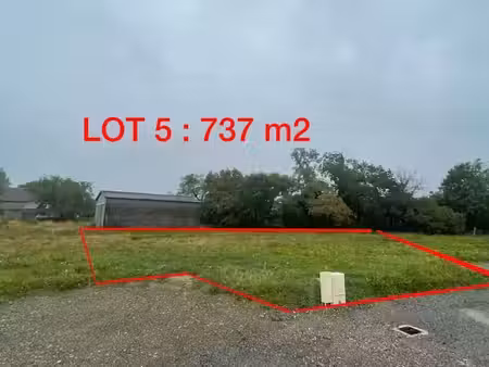 vente terrain 737 m² à biron (64300)  51 600 €