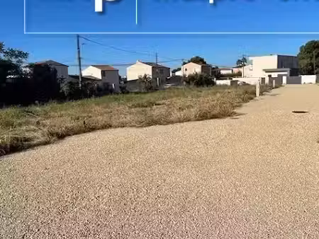 vente terrain 457 m² à la fare-les-oliviers (13580)  250 000 €
