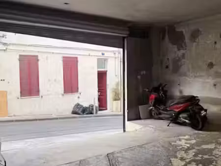 location parking 3 m² à marseille 6ème (13006)  60 €