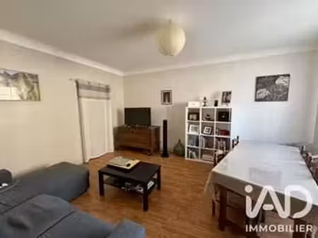 vente maison viager à maine-de-boixe (16230) : à vendre viager / 115m² maine-de-boixe