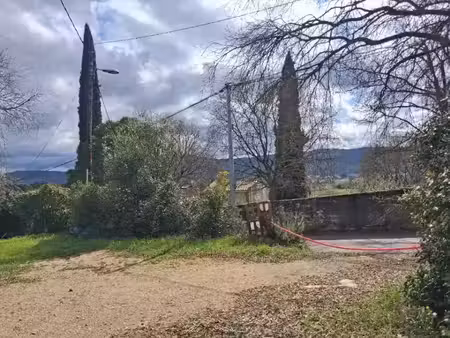 vente terrain 437 m² à montfort-sur-argens (83570)  93 000 €