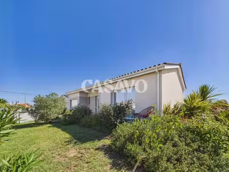 vente maison 4 pièces de 109m² - 33780 soulac-sur-mer
