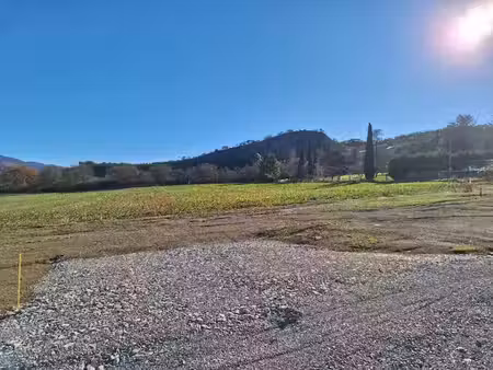vente terrain 693 m² à aubignosc (04200)  107 000 €