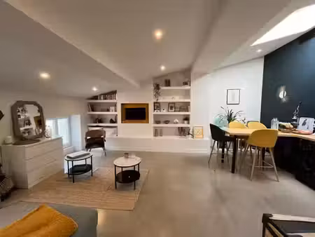 location meublée appartement 3 pièces 52 m² à castelnaudary (11400)  680 €