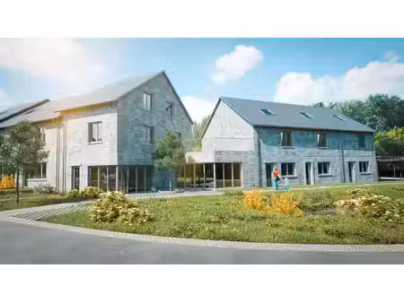 bien 3 façades à usage mixte
