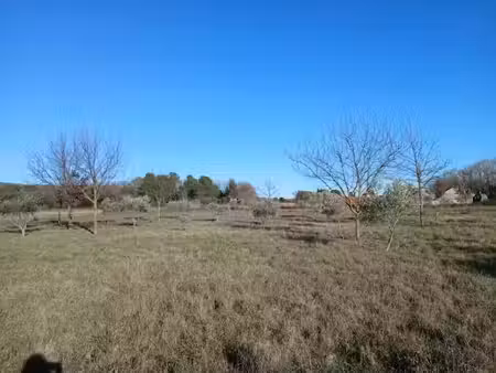 vente terrain 442 m² à brignoles (83170)  129 000 €