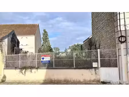 vente terrain 245 m² à cergy (95000)  150 000 €