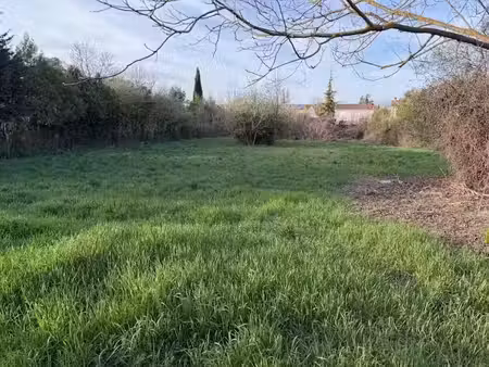 vente terrain 750 m² à gardanne (13120)  245 000 €