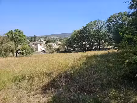 vente terrain 521 m² à roquebrune-sur-argens (83520)  210 000 €