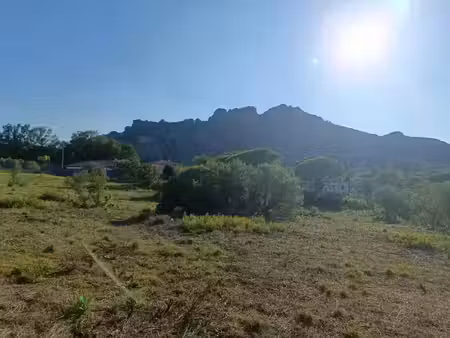 vente terrain 750 m² à roquebrune-sur-argens (83520)  240 000 €
