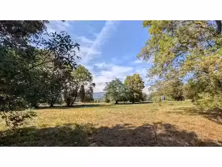 vente terrain 1105 m² à châteauneuf-grasse (06740)  430 000 €
