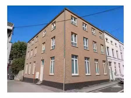 appartement à louer à rue du cura 61 nivelles (vbe64826)
