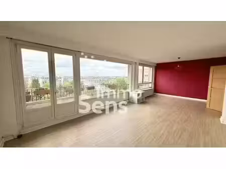 location appartement 3 pièces 86.38 m² à lille (59000)  1 380 €