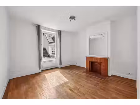 location appartement 2 pièces 40 m² à paris 15ème (75015)  1 950 €