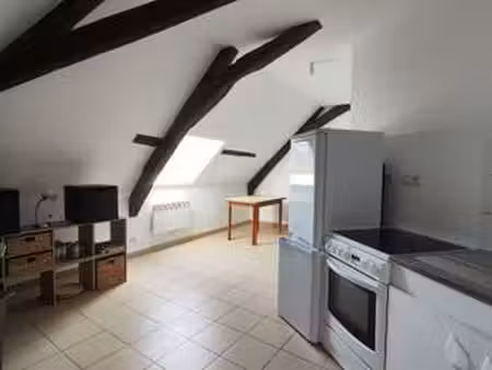 location appartement chambre meublé à combrée (49520) : à louer chambre meublé / 28m² comb