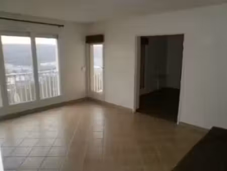 location appartement 3 pièces 64 m² à déville-lès-rouen (76250)