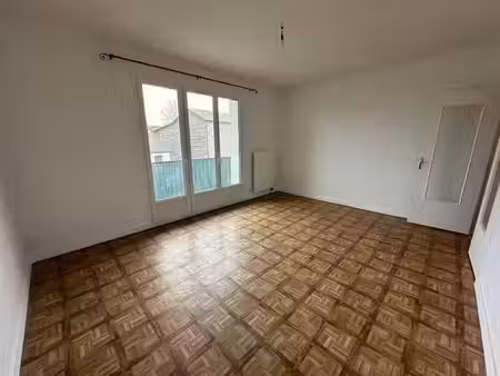 location appartement 2 pièces 55 m² à limoges (87000)  530 €
