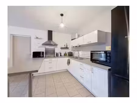 maison à louer avec terrasse et jardin   templeuve (vbe64860)