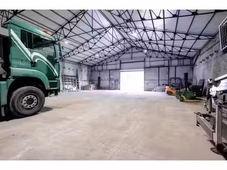 entrepôt industriel epc a  oupeye 3€/m2