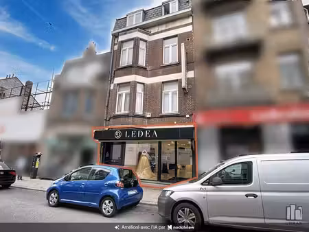 rez-commercial à louer – ± 145 m² – de wand