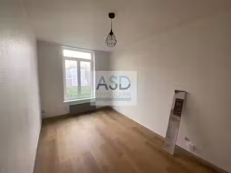 location appartement 1 pièce 20 m² à lille (59000)  475 €