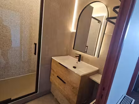 appartement meublé avec garage et exterieur