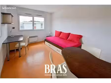 studio 1 pièce 20 m²