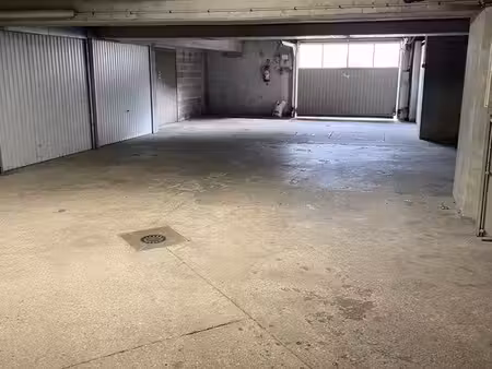 place de parking en sous-sol sécurisé - cergy - 85 /mois
