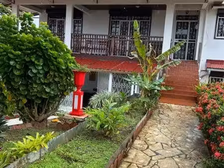 appartement t5 meublé avec jardin et terrasses