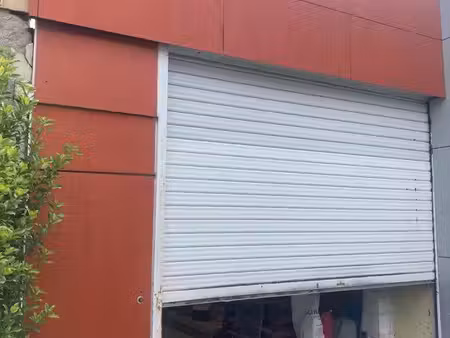 local de stockage - 70m2