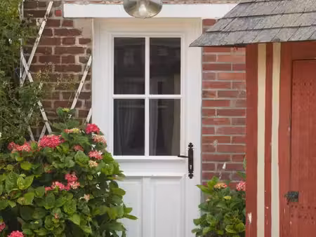 petite maison de ville avec jardin