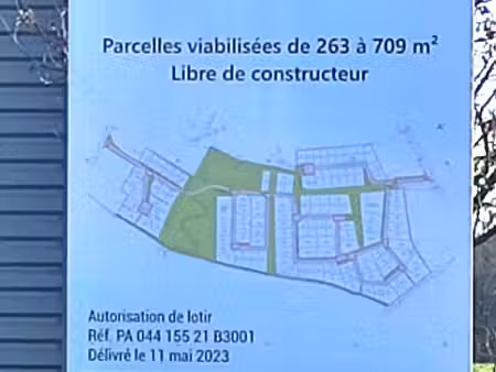 terrain 492 m2