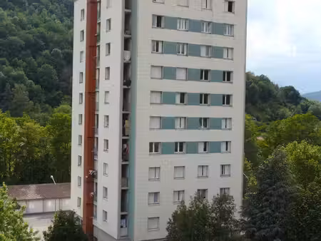 appartement saint affrique 3 pièce(s) 57 m2
