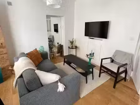 location appartement 3 pièces 37 m² à versailles (78000)  1 100 €