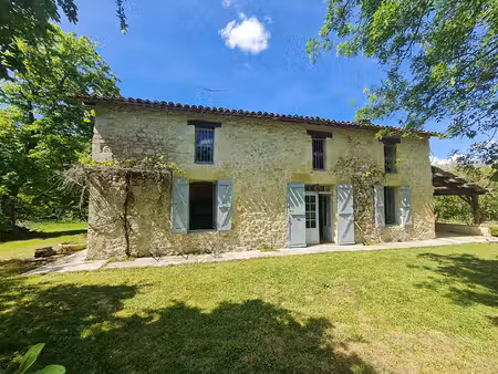 maison de caractère proche fleurance