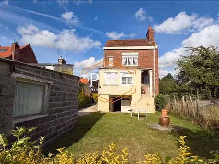 maison 4 pièces 79 m²