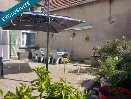 maison de village de 111 m²