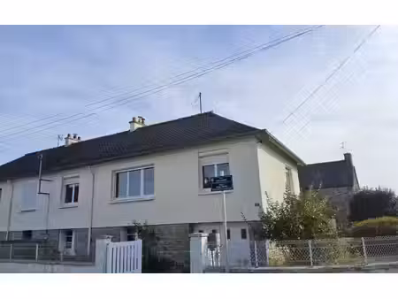 à proximité du centre-ville  maison lumineuse en impasse  ce
