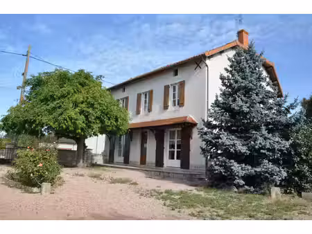 belle et grande maison traditionnelle de 170 m2  avec 4 cham