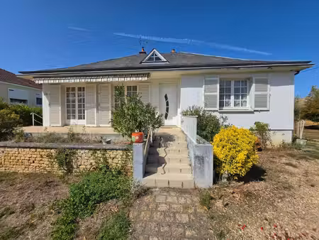 maison au calme avec sous-sol complet