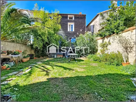 ideale famille avec quatre chambres