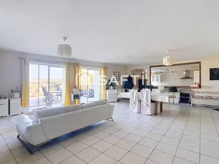 maison 5 pièces 153 m²