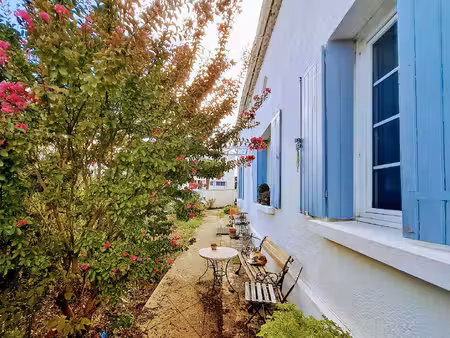 centre ville plain-pied mornac-sur-seudre 86 m2