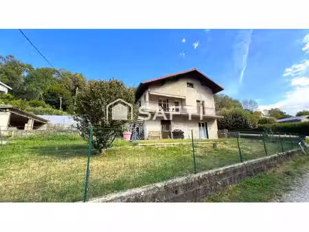coup de cœur  superbe maison rénovée à vourey !