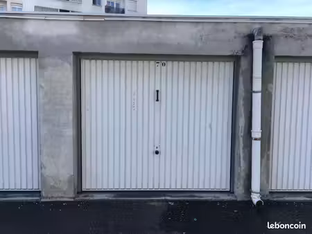 garage/box 12 m² venissieux